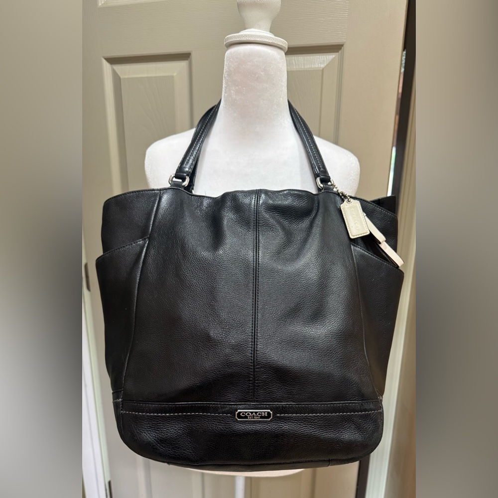 COACH Park Black Pebbled Leather North South Tote Bag Handbag Shoulderbag Purse